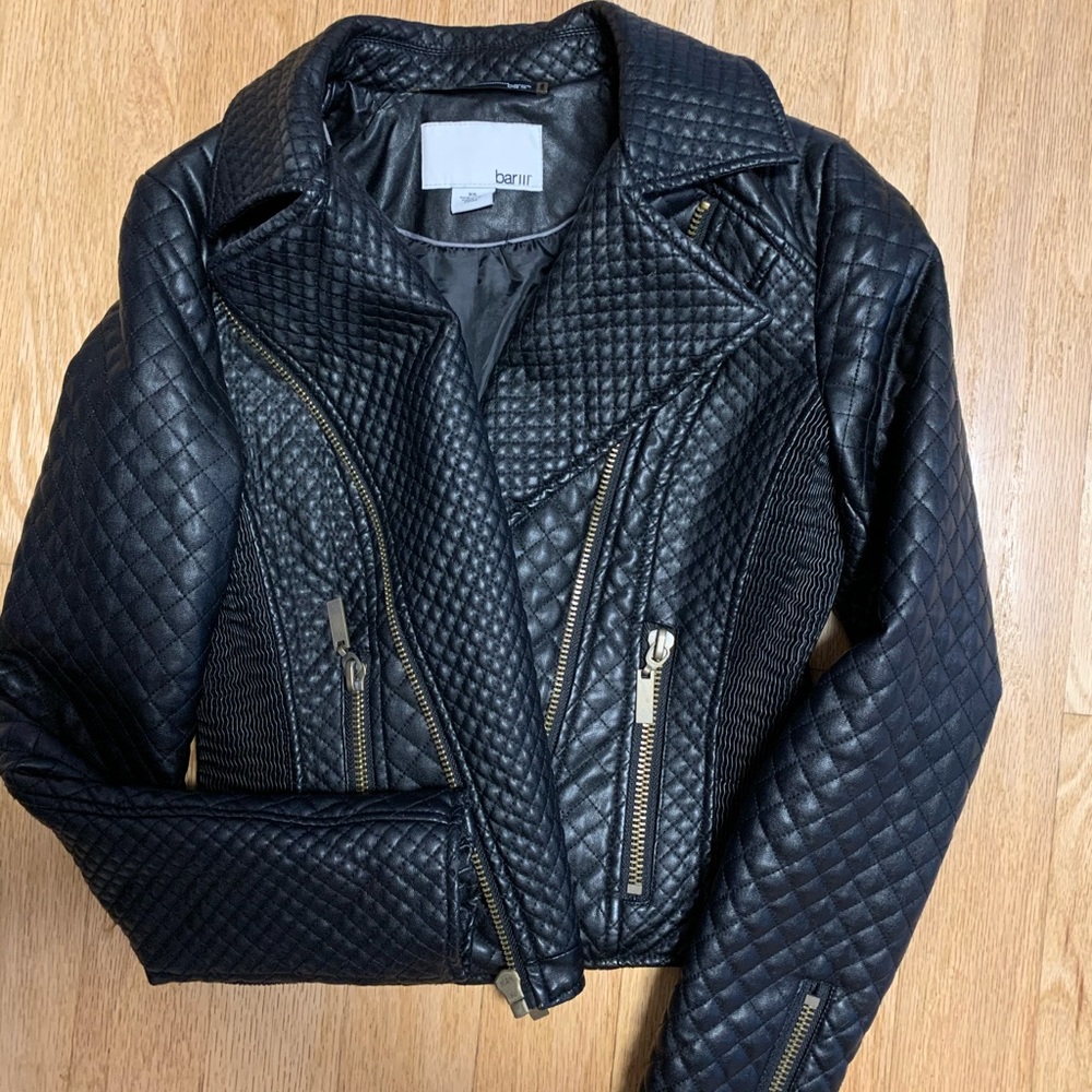 Leather jacket BAR lll like new